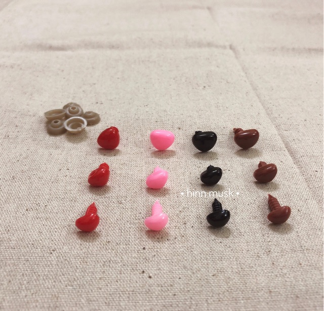 Mũi thú tam giác có chốt