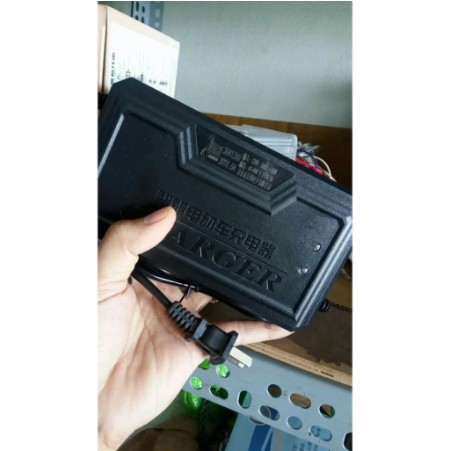 Tự Ngắt và Có Quạt- Sạc xe đạp điện điện: 12v, 24v , 36v, 48v NAMHP
