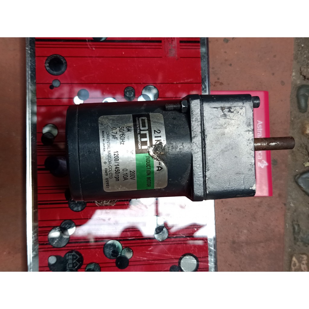 Motor giảm tốc 6W/220V (có đảo chiều) JAPAN/KOREA
