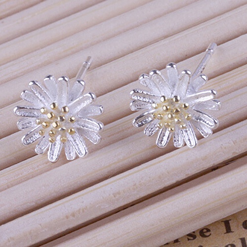 Đôi Khuyên Tai Xỏ Chốt Bạc 925 Hình Hoa Hướng Dương Xinh Xắn Cho Bạn Gái