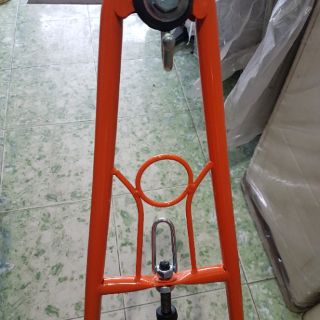 Khung võng sắt vuông hàng dầy