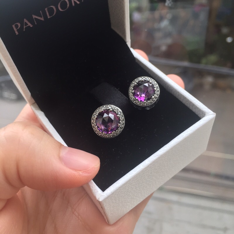 Charm Radiant bạc thái nhiều hình