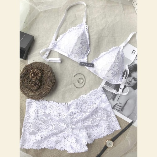 Bộ đồ lót ren đùi trắng Bralette có mút mỏng hàng thiết kế BRAHY 113