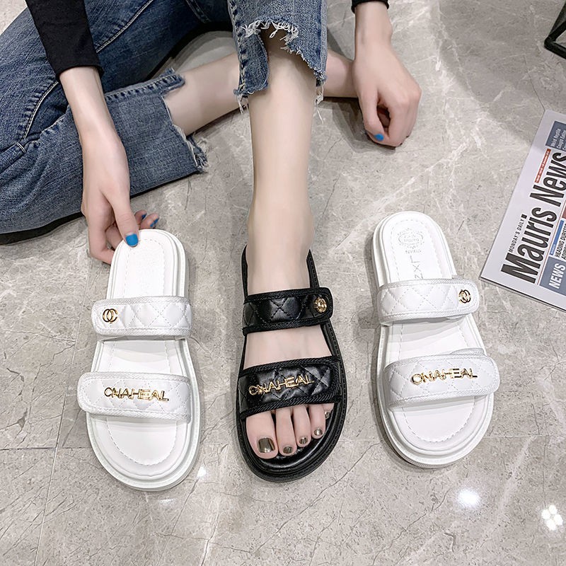 ▼Xiaoxiangfeng slippers women s summer fashion wear 2021 new student net celebrity wild sponge cake platform word sandals tide