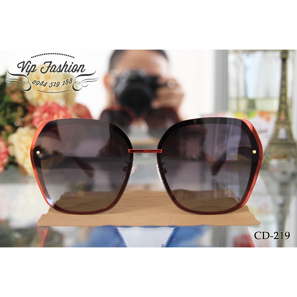 Kính mát thời trang tràn viền sành điệu. Mắt kinh râm nữ chống UV400, phân cực chống lóa Polarized cao cấp CD 219