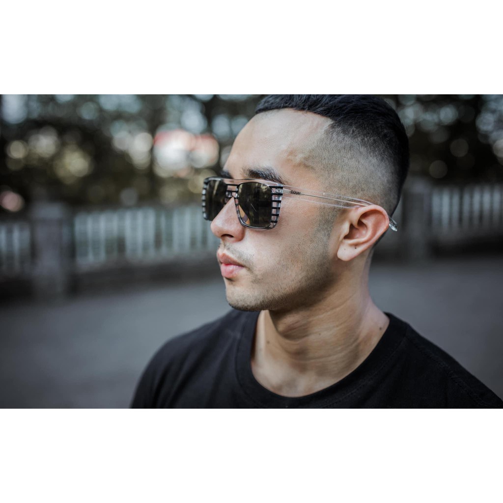 Kính đeo Hugo Boss mẫu mới onweb 🇺🇸 | BigBuy360 - bigbuy360.vn