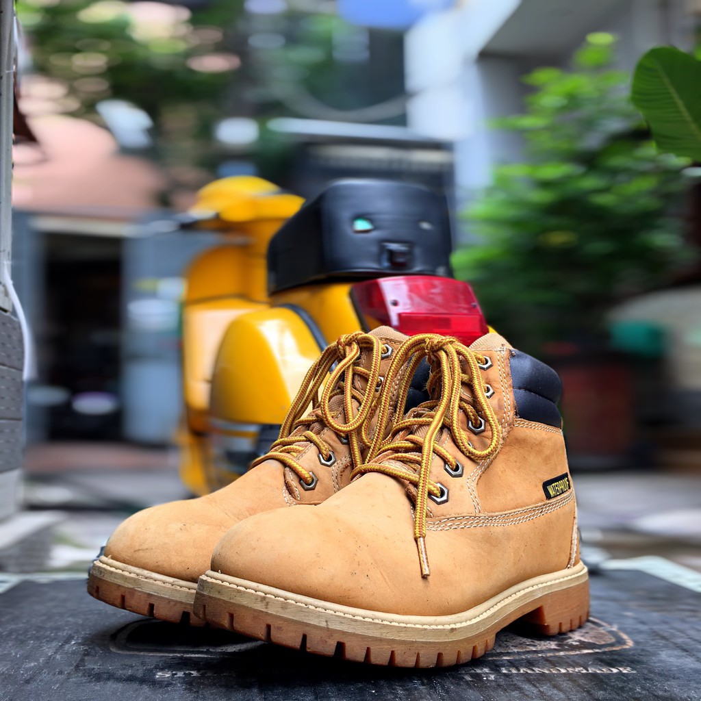 Waterproof Boots Secondhand