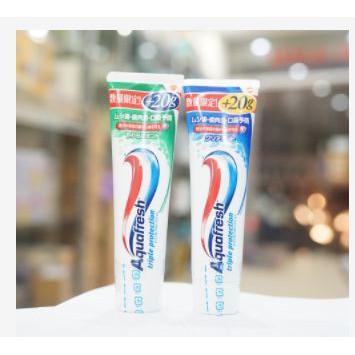 Kem đánh răng Aquafresh 140g nội địa Nhật