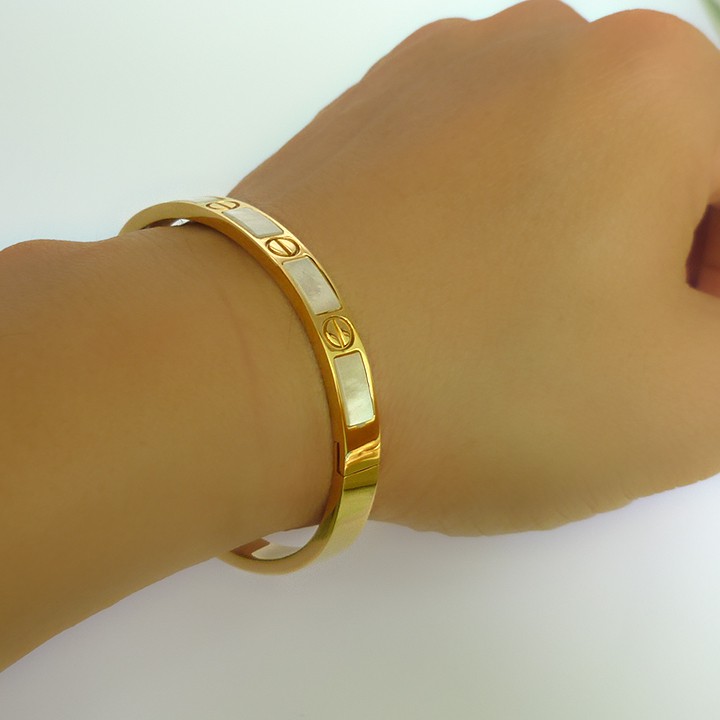 Vòng tay nữ cẩn đá xà cừ VZ090