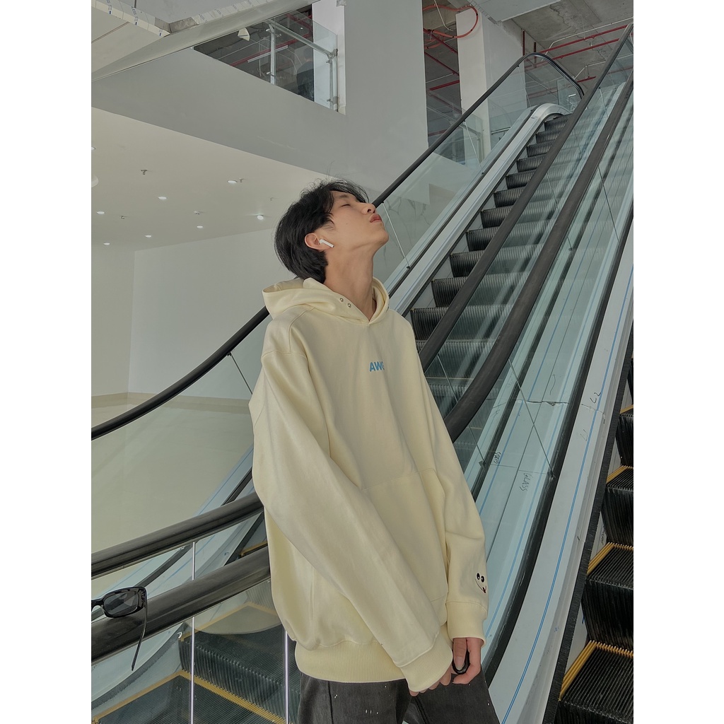 Áo hoodie AWG chính hãng màu kem/đen hàng new