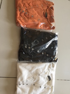 Áo thun len tay dài nút bấm