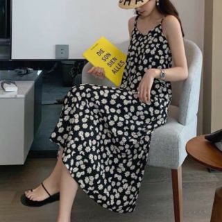 Váy 2 Dây Cúc Họa Mi