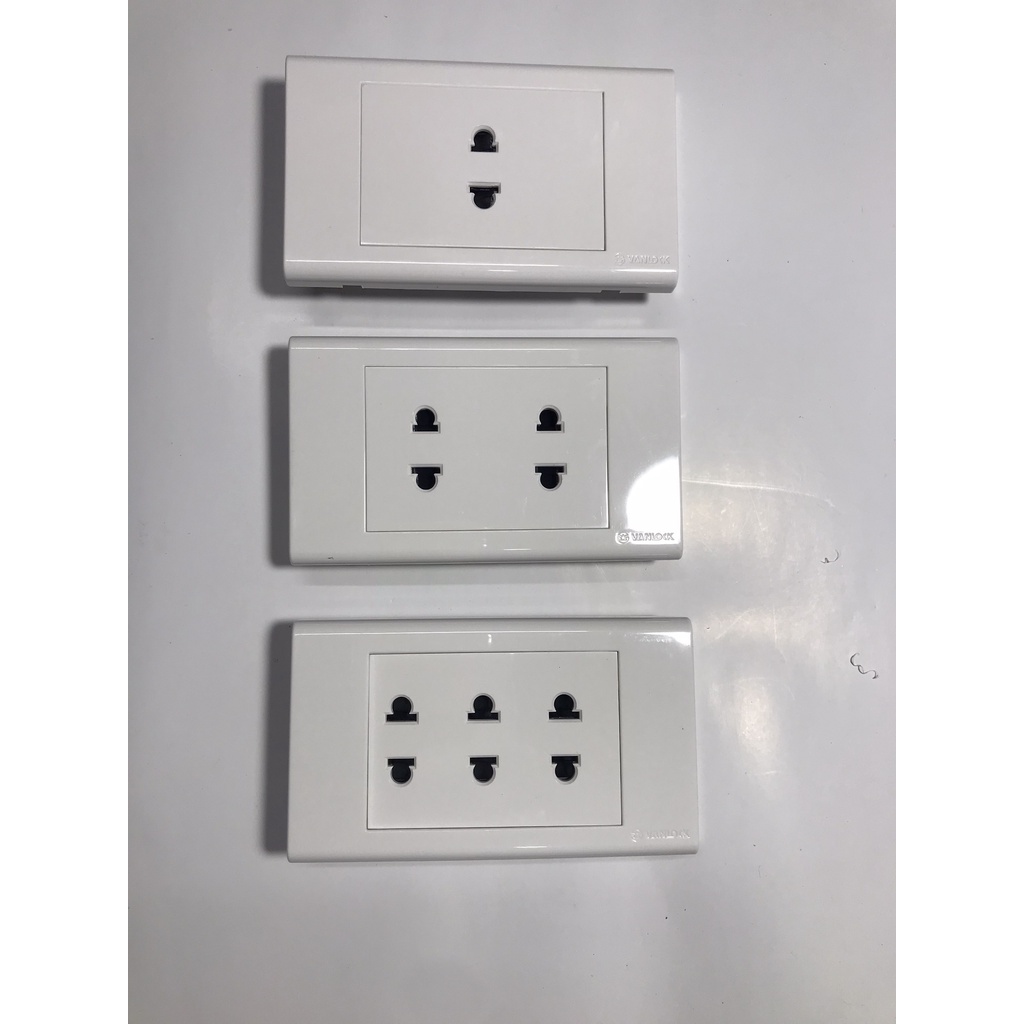 Ổ cắm đơn , đôi , ba s18 sino-vanlock