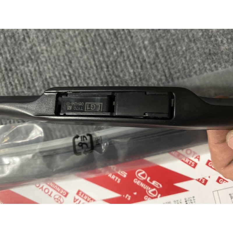 Chổi gạt mưa 3 khúc theo xe Toyota Altis 2014-2021 2015 2016 2017 2018 2019 2020