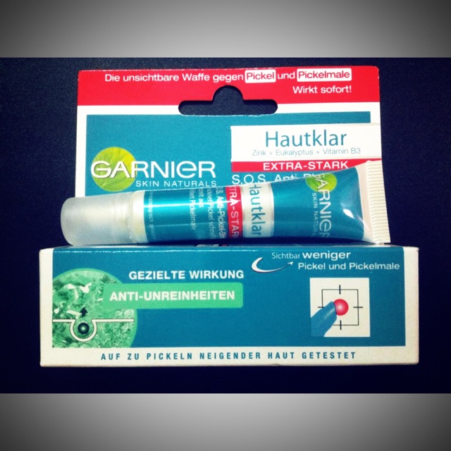 Bút chấm mụn Trứng cá Garnier Đức