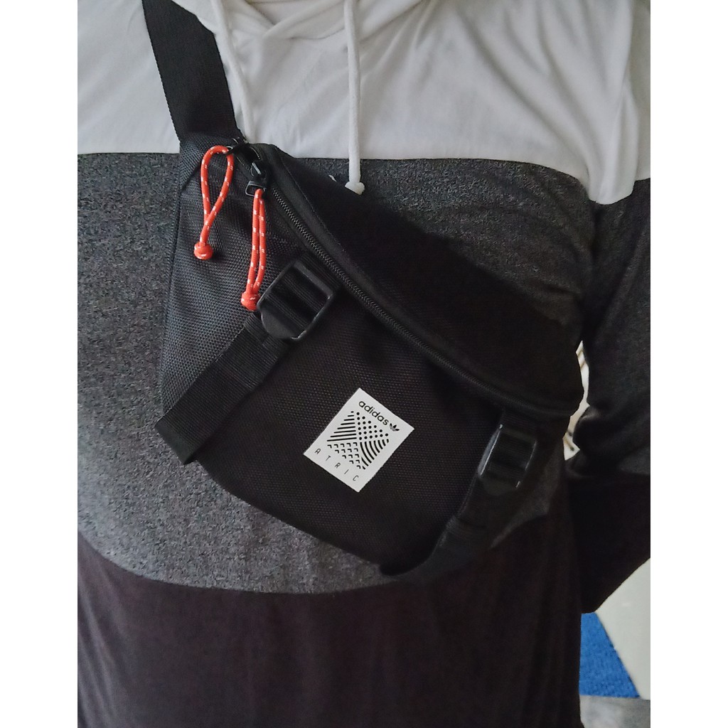 [ VIDEO THẬT ] Túi đeo chéo / Túi bao tử Adidas Atric Waistbag - Black- DH3261 / FULL TAG CODE | HÀNG XUẤT DƯ XỊN