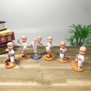 Bộ tượng sáu Chú Tiểu thủ võ áo trắng ngộ nghĩnh