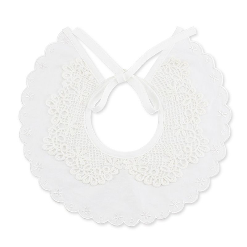 Yếm Ăn Vải Ren Hoa Xinh Xắn Cho Bé