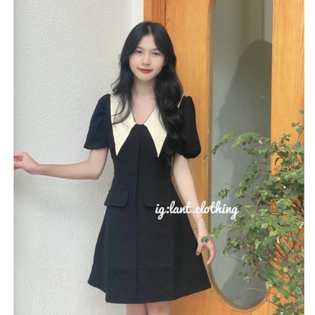 Váy cổ vạt nhọn pha trắng