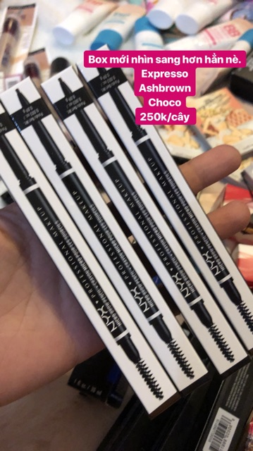 Chì kẻ mày Nyx Micro eyebrow pencil | BigBuy360 - bigbuy360.vn