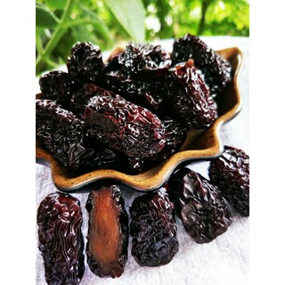 2 mứt táo đen