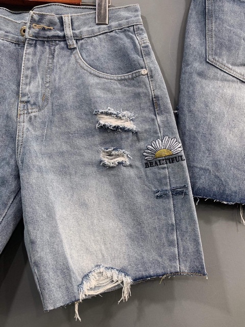 Short jean rách thêu hoa cúc [ kèm hình thật ] | BigBuy360 - bigbuy360.vn