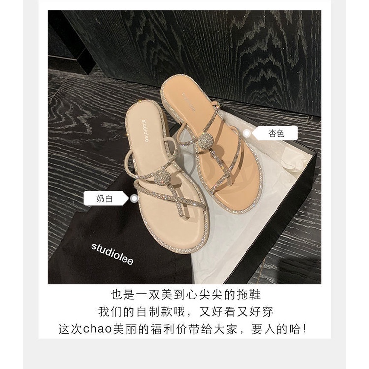 Dép Sandal Đế Bằng Đính Đá Chống Mòn Thời Trang Mùa Hè Mới Cho Nữ