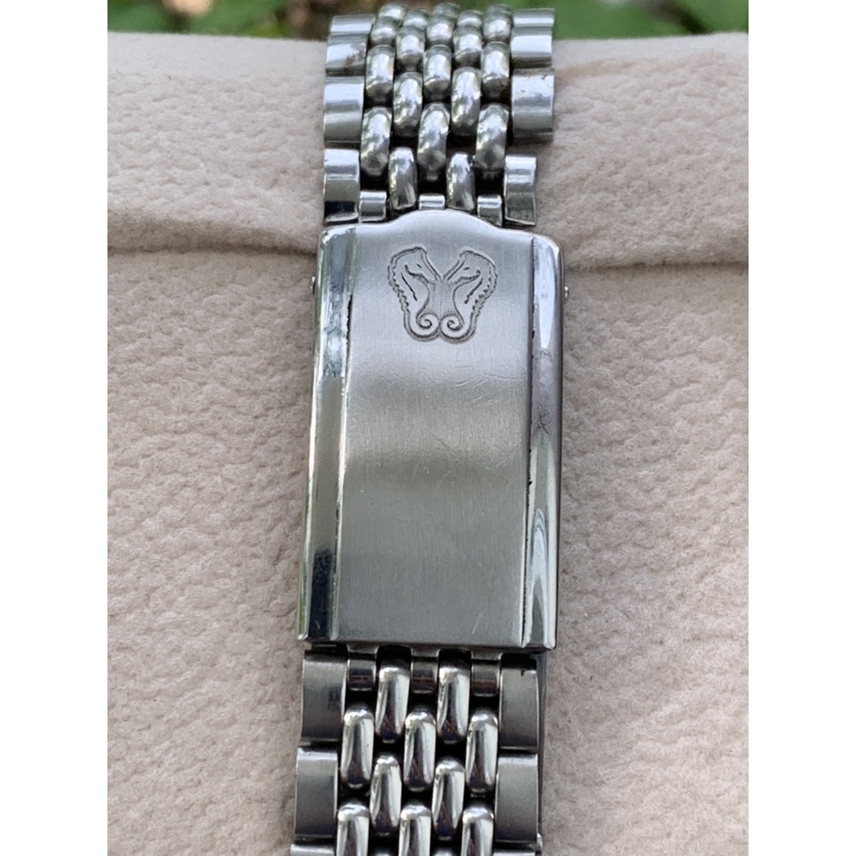 Đồng hồ cơ cổ nam Rado Cá ngựa - 30 Jewels của Thụy sỹ