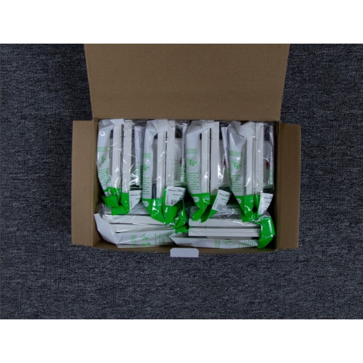 Bộ ổ cắm đôi 3 chấu có công tắc Schneider Avatar On A