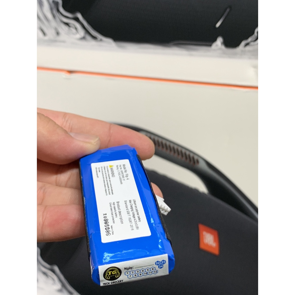 Pin Loa JBL Flip 4. Thay pin cho loa Bluetooth JBL Flip 4. Dung lượng chuẩn chính hãng