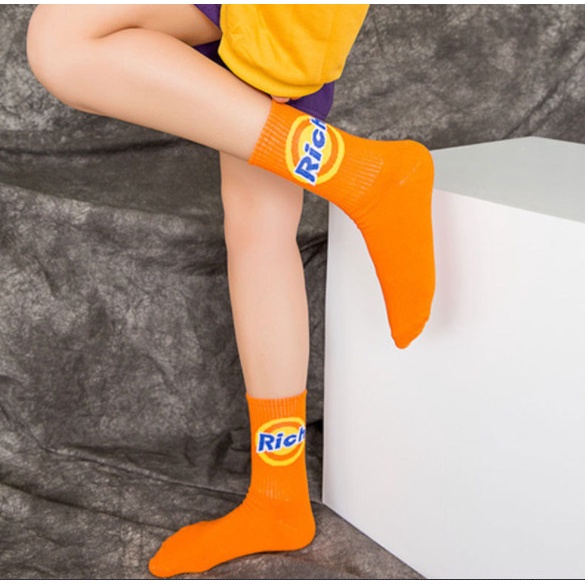 Vớ RICH cao cổ màu Cam Trắng Nam Nữ phong cách thể thao, trẻ trung, năng động.