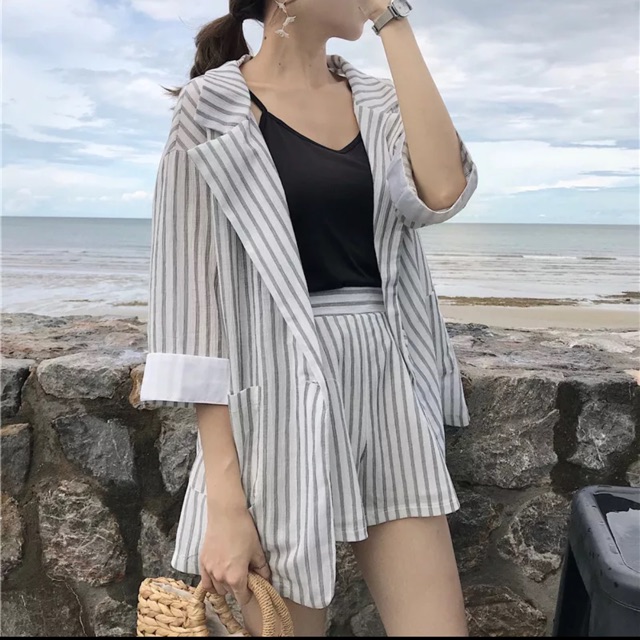 Set blazer kẻ sọc