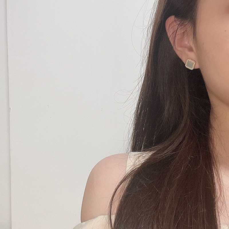 Khuyên tai kẹp không bấm lỗ chốt cố định K122 bằng hợp kim mạ vàng hình vuông dáng ngắn Leous Accessories