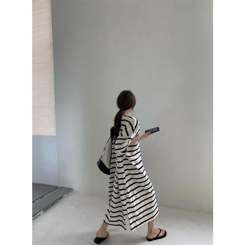 Đầm Thun Dáng Dài Rộng Họa Tiết Kẻ Sọc Thời Trang Cho Nữ | BigBuy360 - bigbuy360.vn