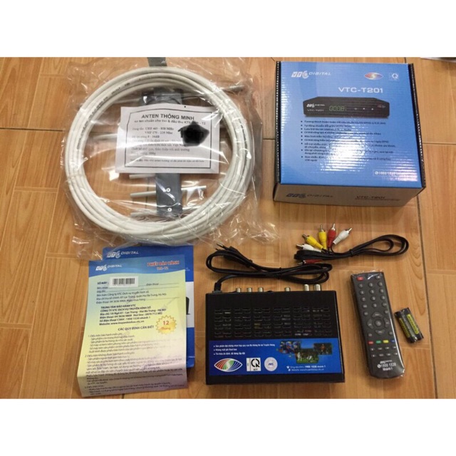 Đầu kỹ thuật số mặt đất VTC DVB-T201 tặng kèm dàn ăngten 12m