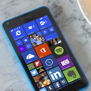 Điện thoại Nokia Lumia 640