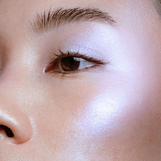 Kem Tạo Sáng Absolute New York Spotlight Drop