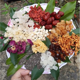 CHÈ DƯỠNG NHAN
