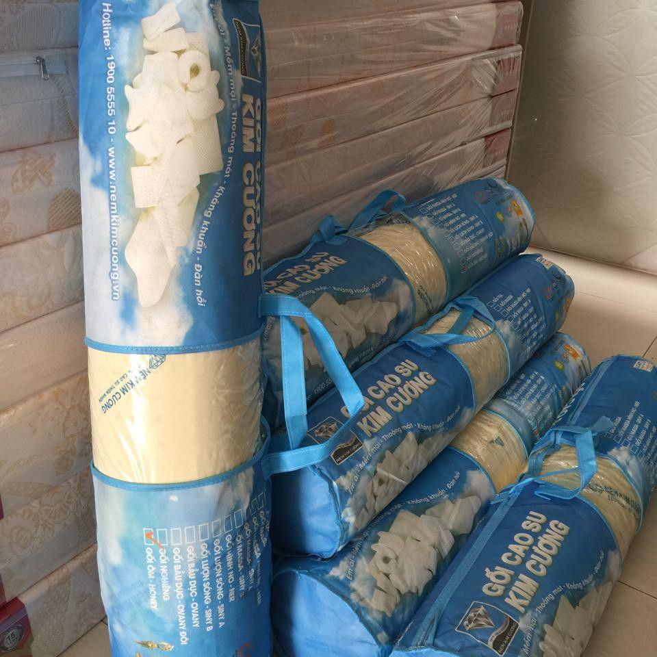 - Gối ôm cao su Honey Kim Cương kích thước 20x100cm