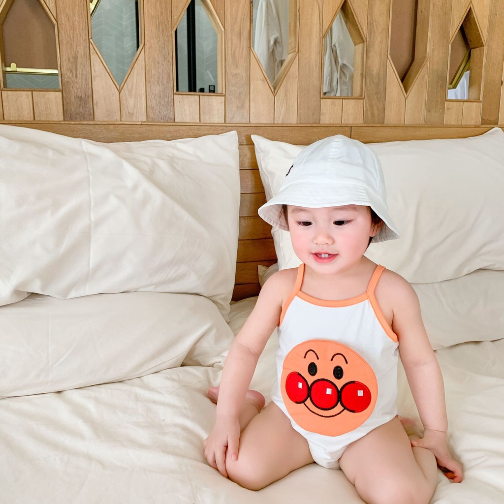 Bộ áo liền quần kiểu dáng xinh xắn dành cho em bé sơ sinh