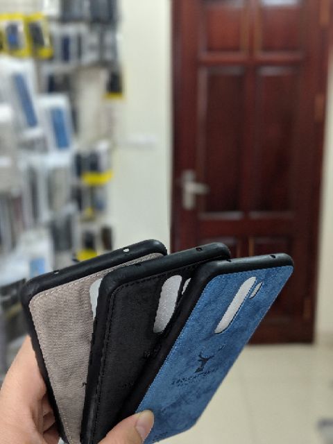 Ốp lưng Redmi Note 8 Pro vải mền đều hình đầu hươu cao cấp