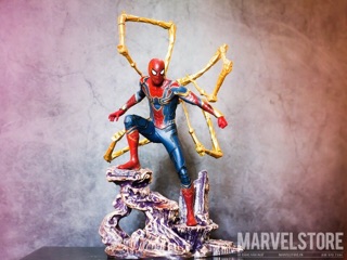 Tượng Ironspider cực đẹp
