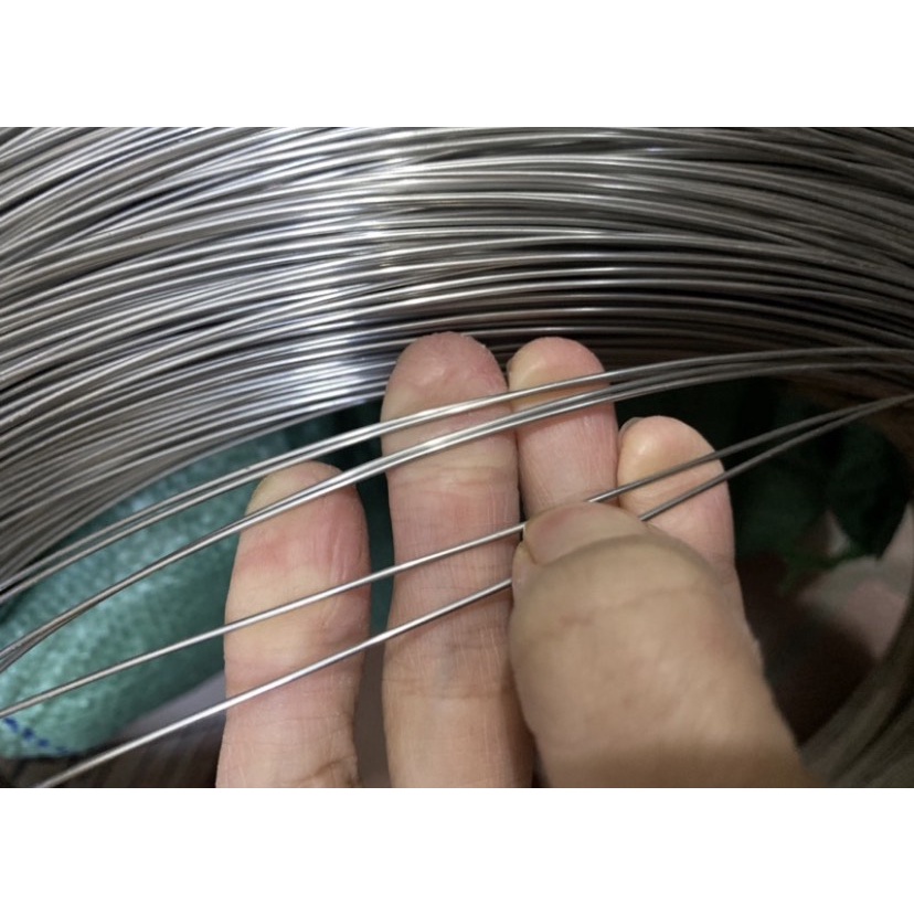 Dây thép 0.5li ,1li,1,5li,2li,3li inox 304 không rỉ - Loại mềm dẻo ,sáng bóng ,uốn được