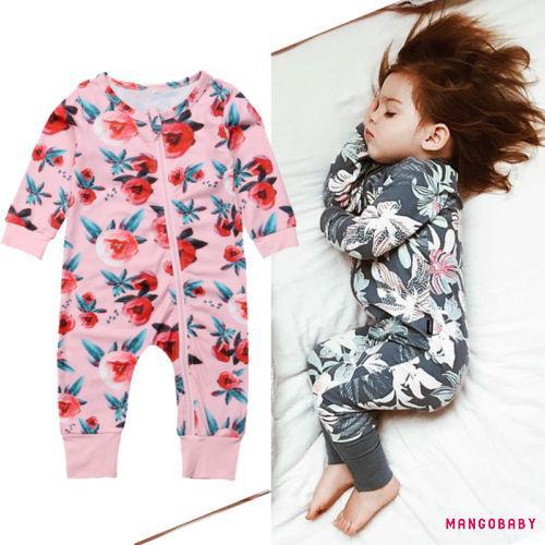 Bộ áo liền quần dài in hoa dễ thương cho bé