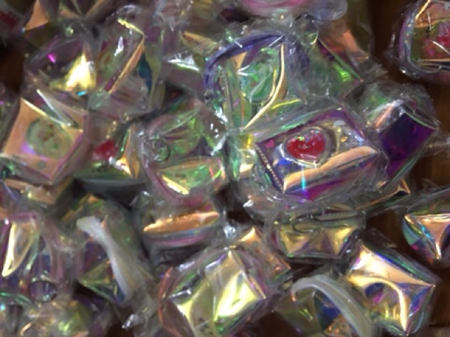 Ví móc bóng bơ đào dâu