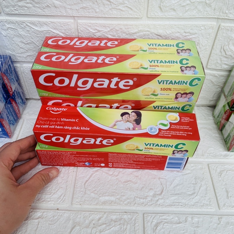 Kem Đánh Răng Colgate Vitamin C 170g