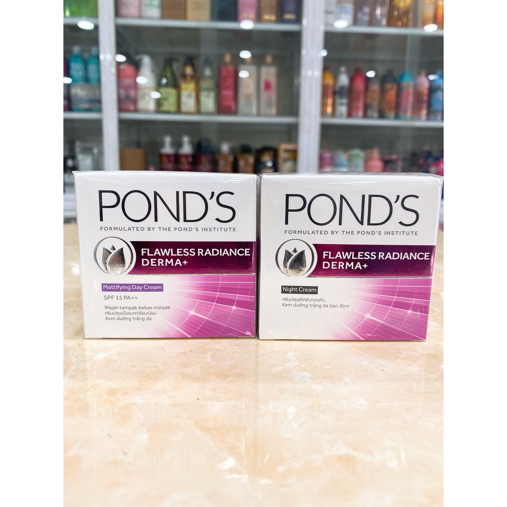 Kem Pond's Cao Cấp FLAWLESS RADIANCE DERMA+ Ngày Và Đêm 50G