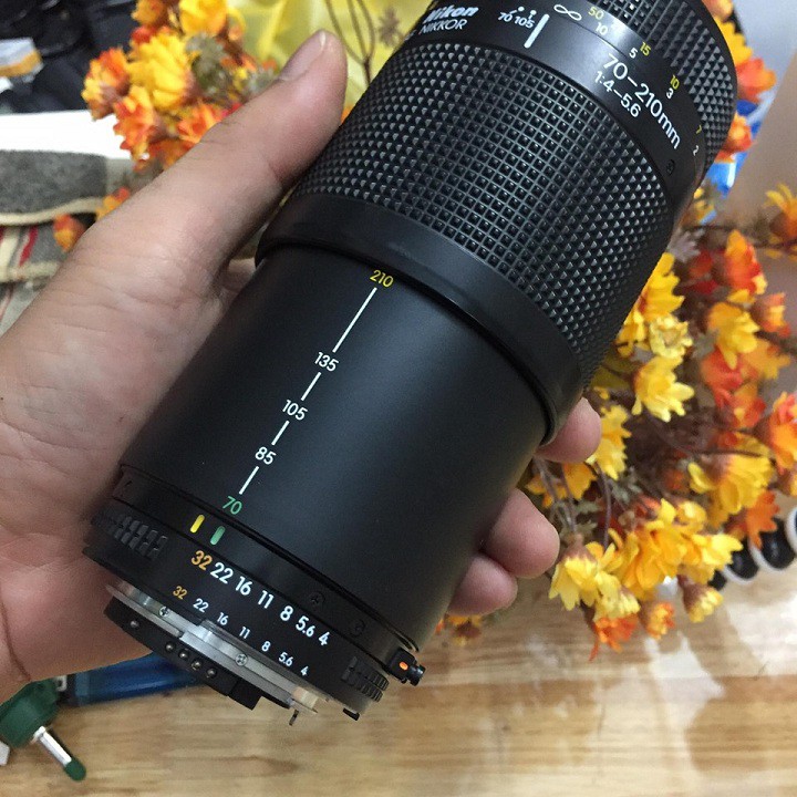 Ống kính Nikon AF 70-210f4-5.6 lấy nét tự động cho một số máy Crop và FF Nikon