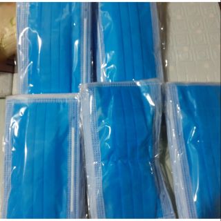 Khẩu trang y tế bán lẻ