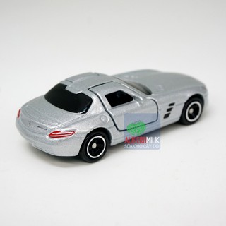 Ô tô Tomica Mecerdes cánh chim bạc
